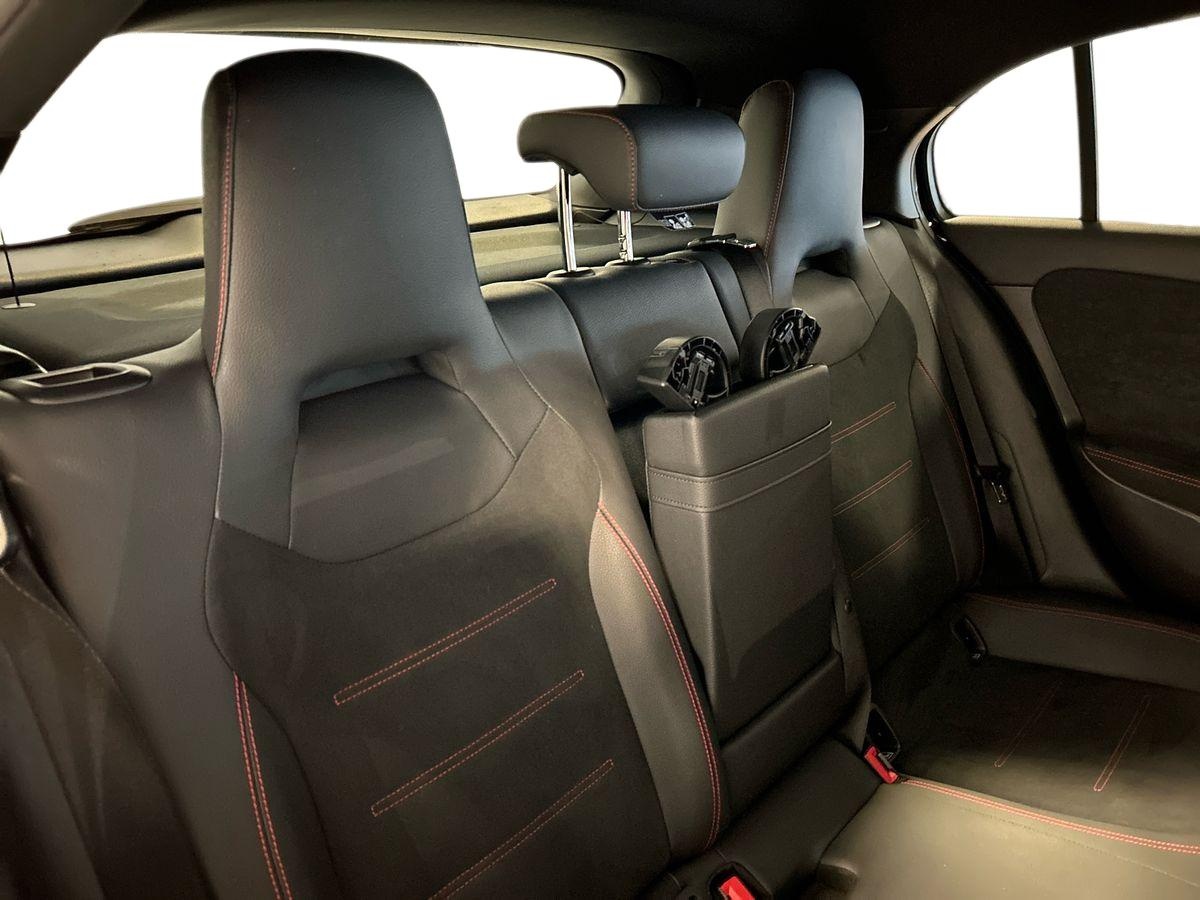 Mercedes Classe A Classe A 180 D Advanced Plus AMG Line 8G-DCT - 16