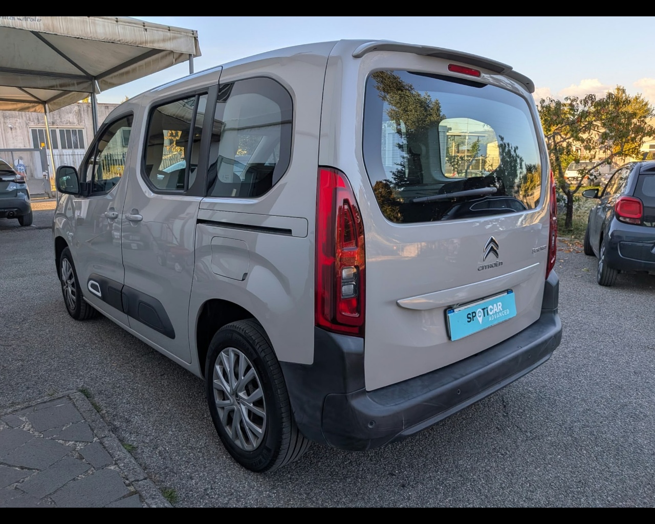 Foto CITROEN Berlingo 1.5 bluehdi M Feel s&s 100cv