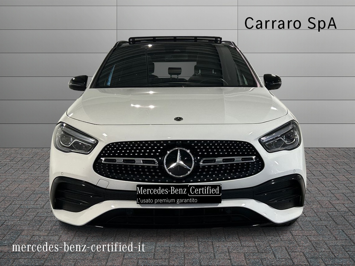 Mercedes GLA GLA 200 D Premium 4Matic 8G-DCT - 3