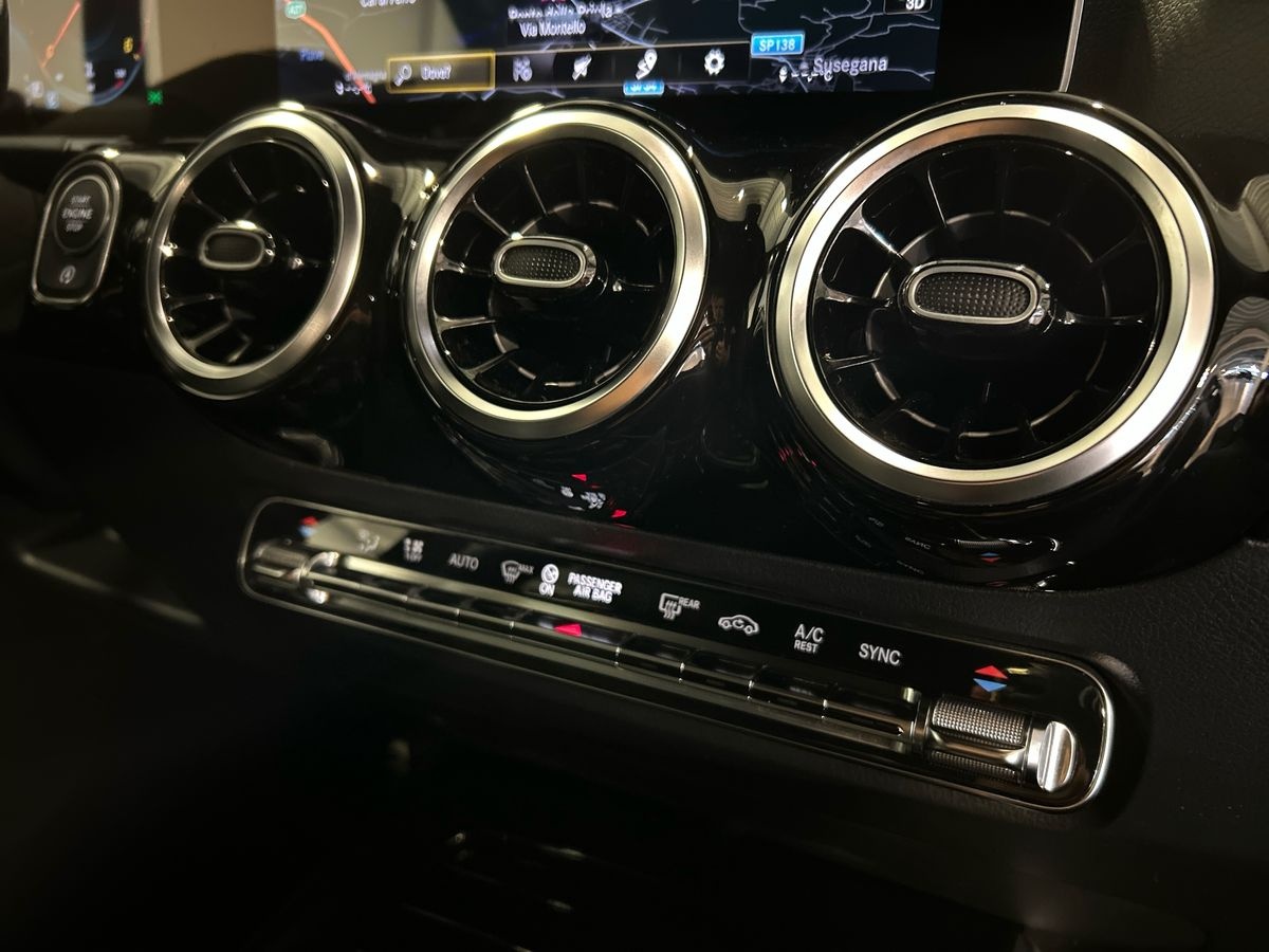 Mercedes Classe B Classe B 180 D Premium 7G-DCT - 14