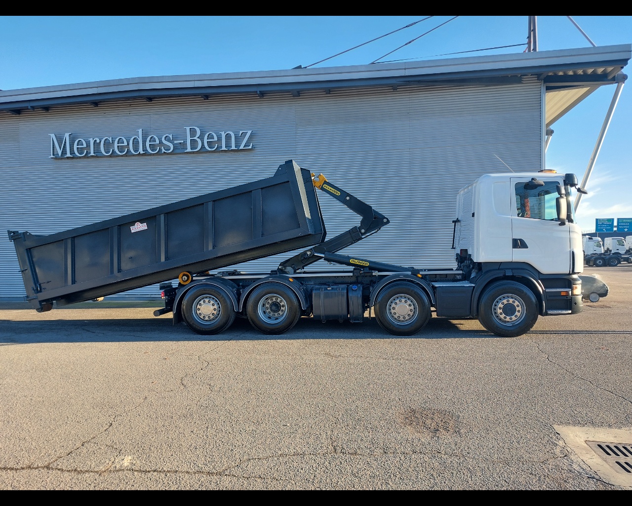 Scania Lungo Raggio LB 32 R 560 LB 8x2*6 HNB - 28