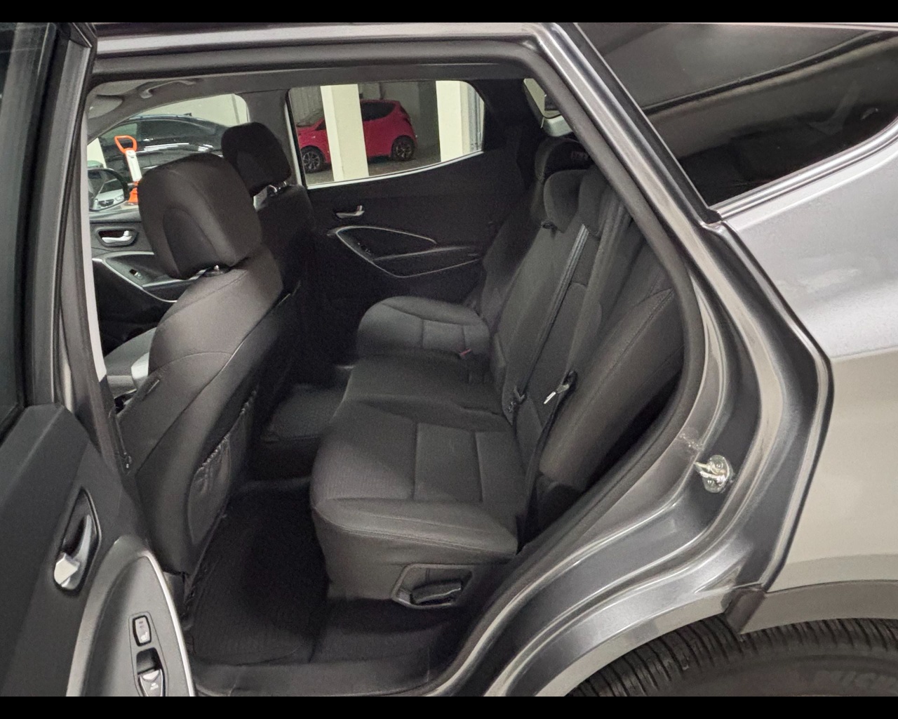 HYUNDAI Santa Fe 3ªs. 12-18 Santa Fe 2.0 CRDi 4WD Comfort Plus Diesel usato - 11