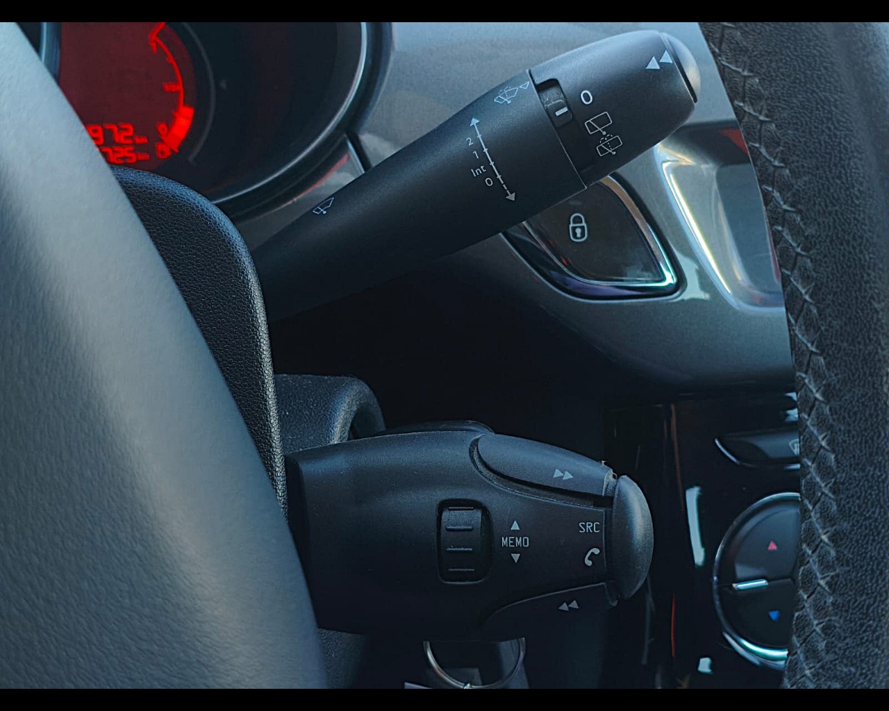 Foto CITROEN C3 1.2 puretech (vti) Exclusive 82cv FL