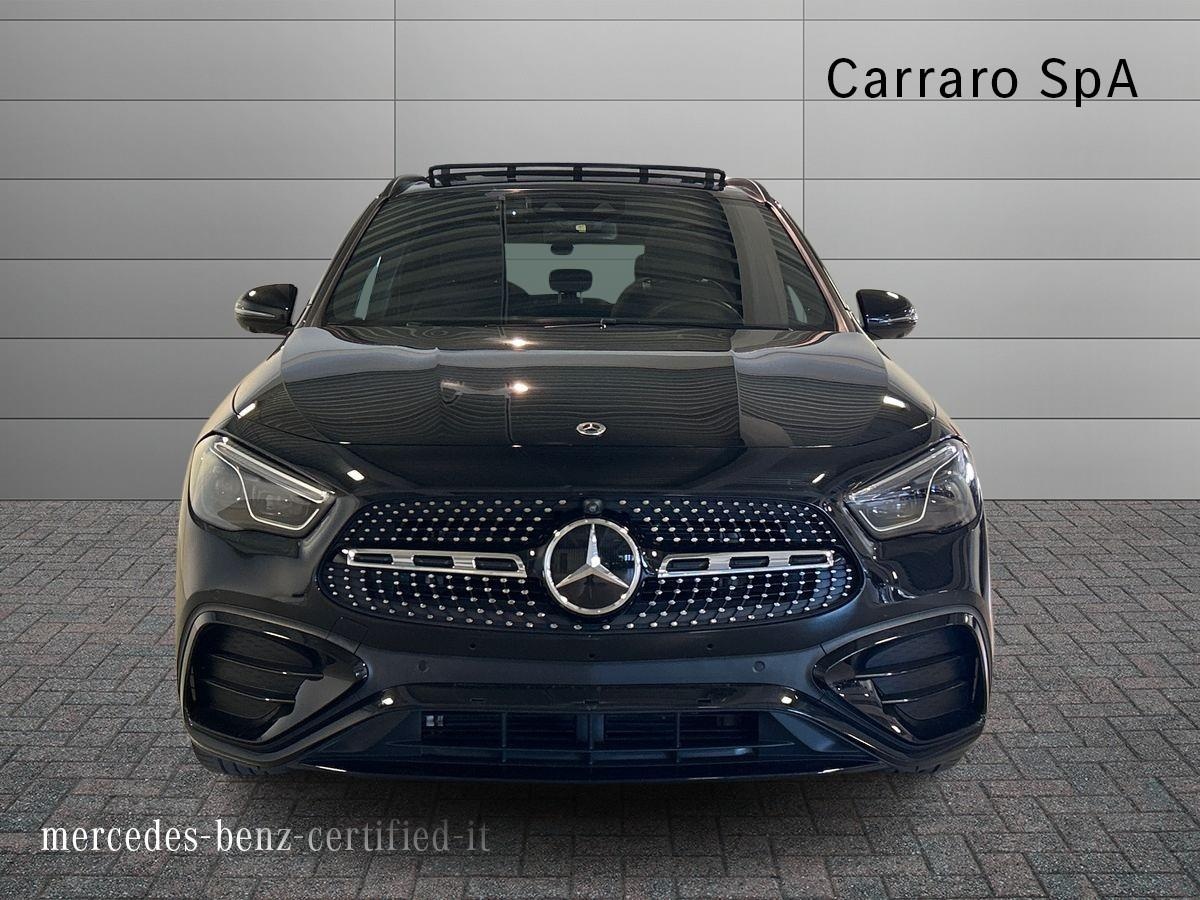 Mercedes  GLA 250 AMG Line Premium 4Matic 8G-DCT - 3