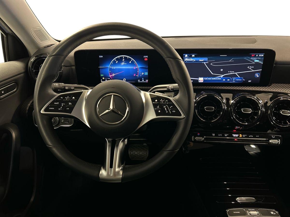 Mercedes Classe A A 180 d Advanced auto - 11