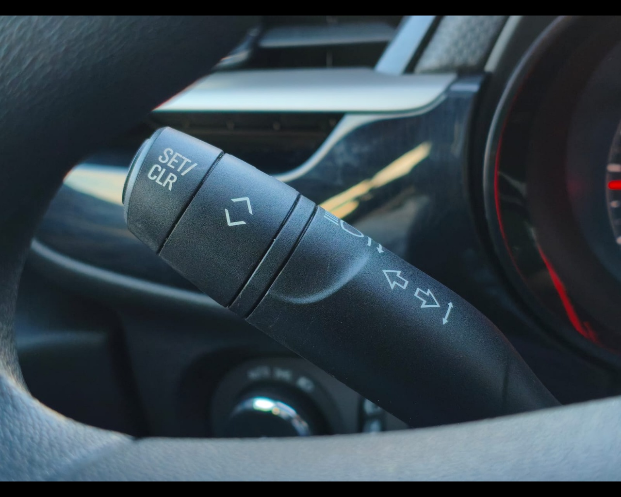 Foto OPEL Corsa 1.2 Edition 75cv