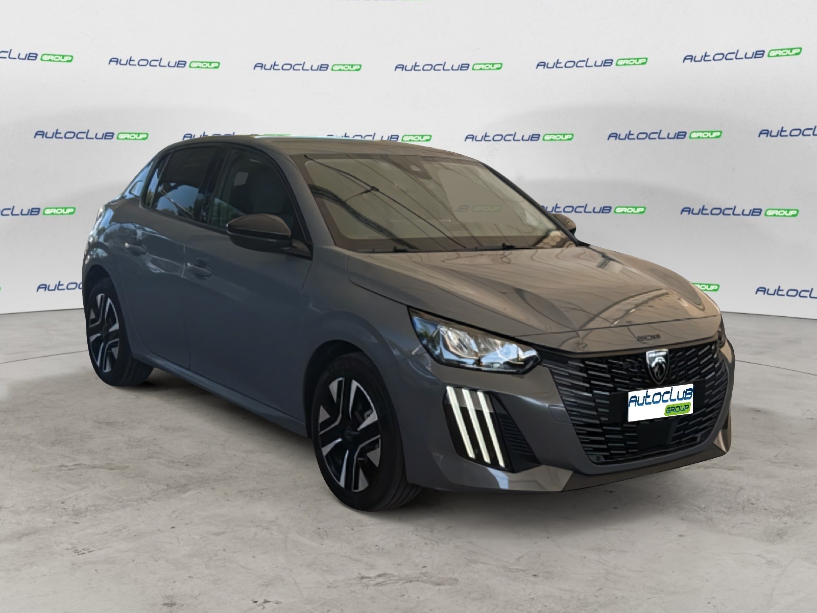 Peugeot 208 1.2 Puretech Allure S&s 100cv Usato 2025 [0] Grigio Selenium Taranto