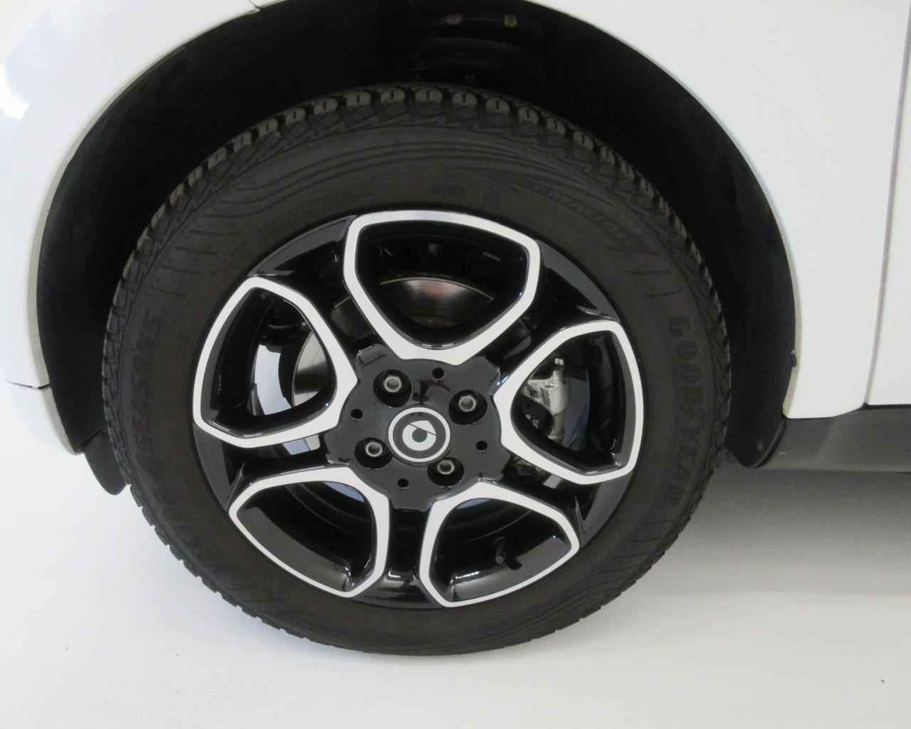 smart fortwo fortwo coupe EQ Passion - 5