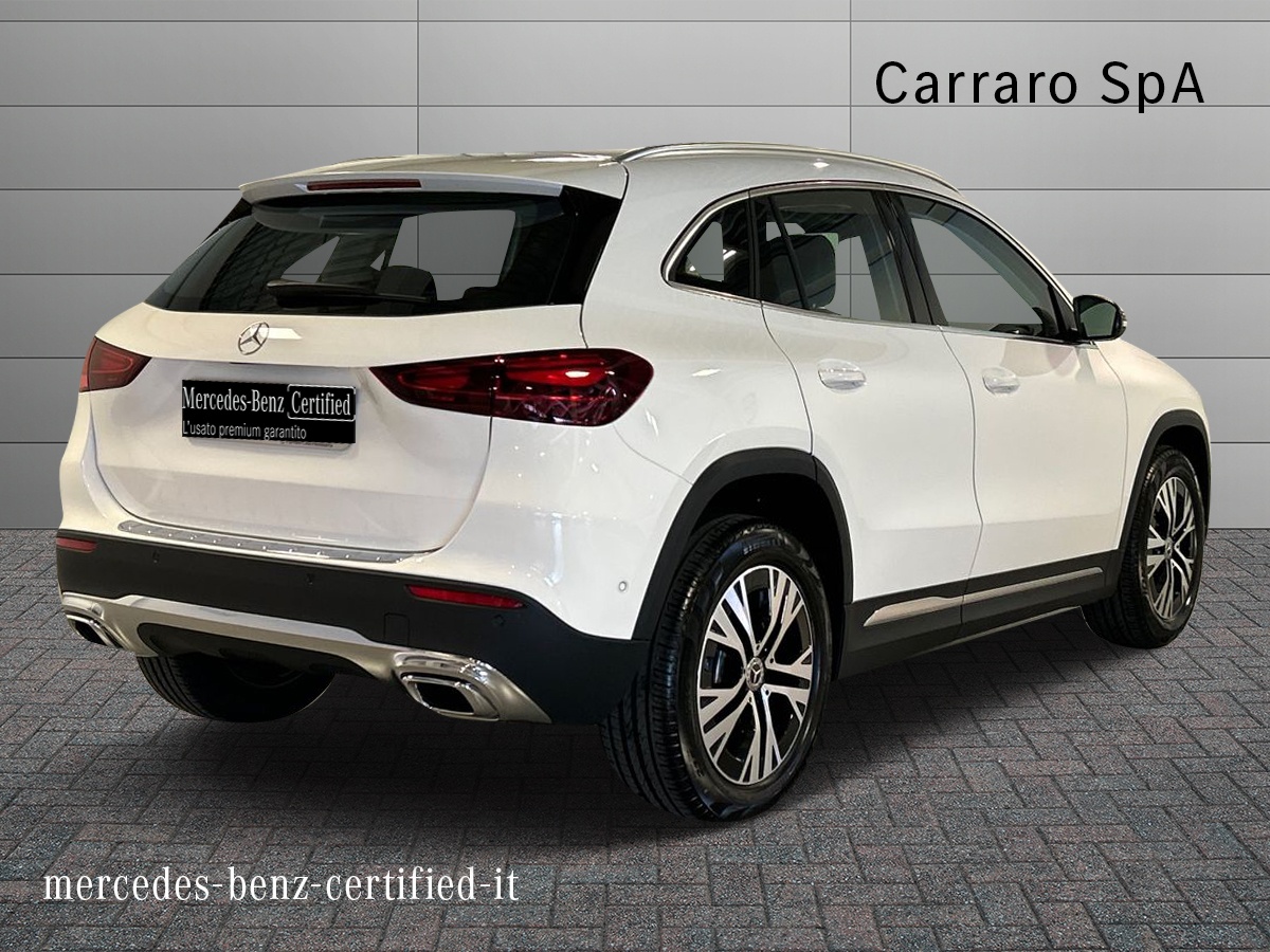 Mercedes GLA GLA 180 Progressive Advanced auto - 2