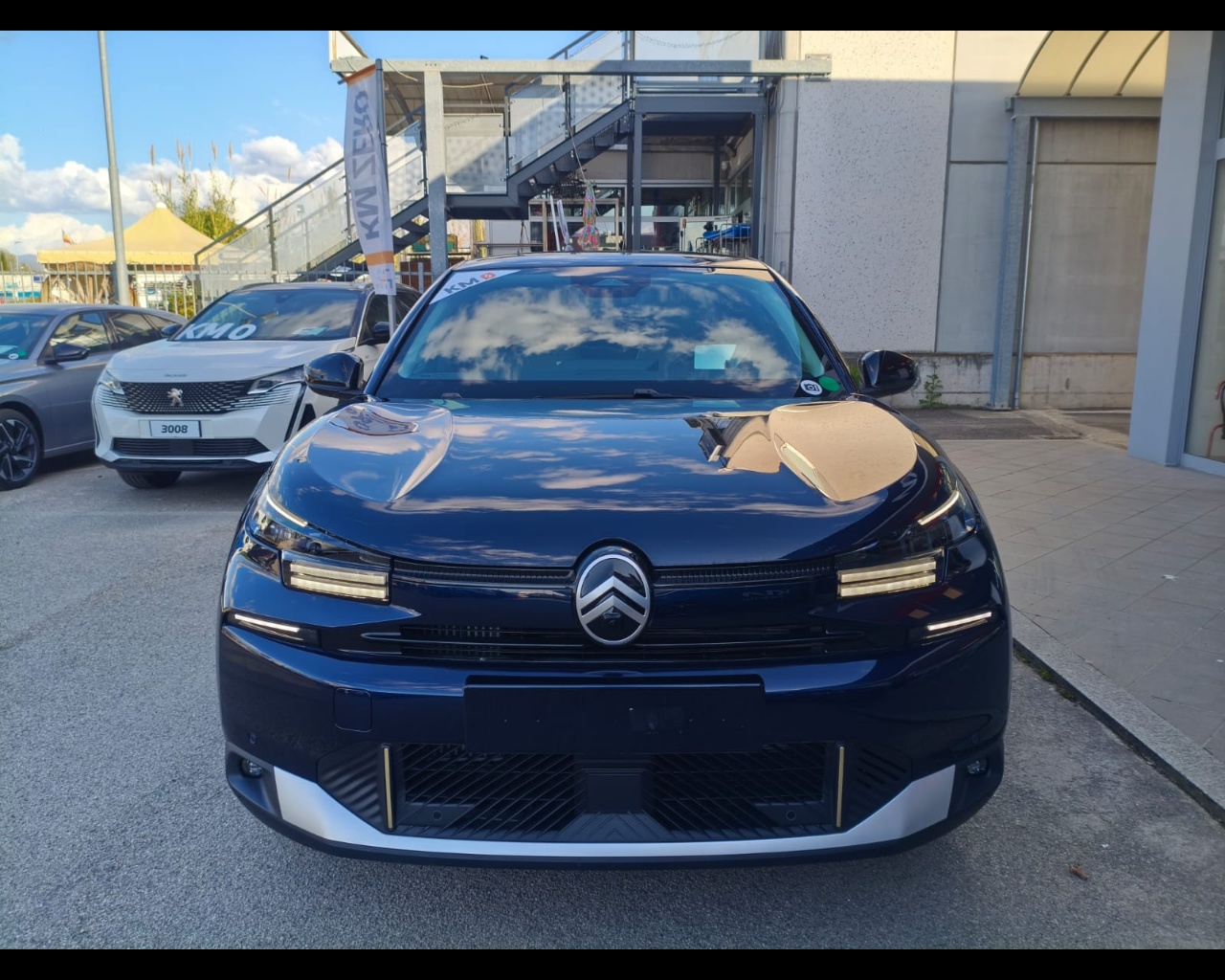 Foto CITROEN C4 1.2 hybrid Max 136cv e-dcs6