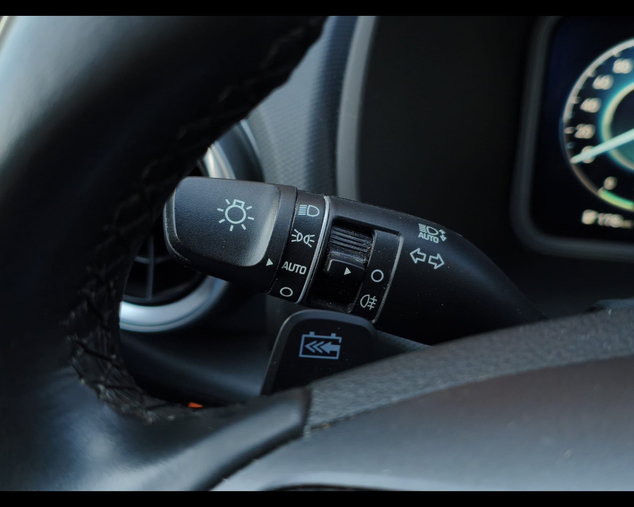 Foto HYUNDAI Kona 64 kWh EV Xline 204cv