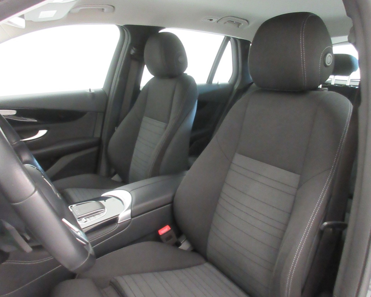 Mercedes GLC GLC SUV 200 D Sport 4Matic 9G-Tronic Plus - 12