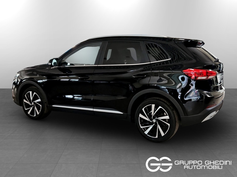 MG ZS 1.5 hybrid+ Luxury auto Ibrida usato - 2