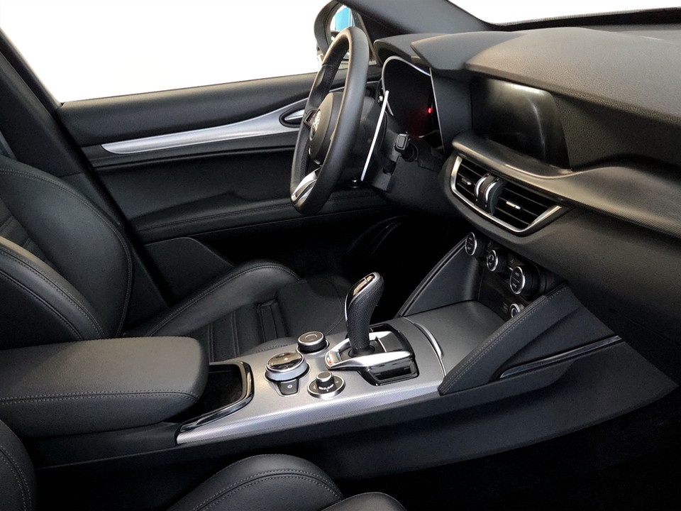 ALFA ROMEO Stelvio 2.2 t Veloce Q4 210cv auto Diesel usato - 13