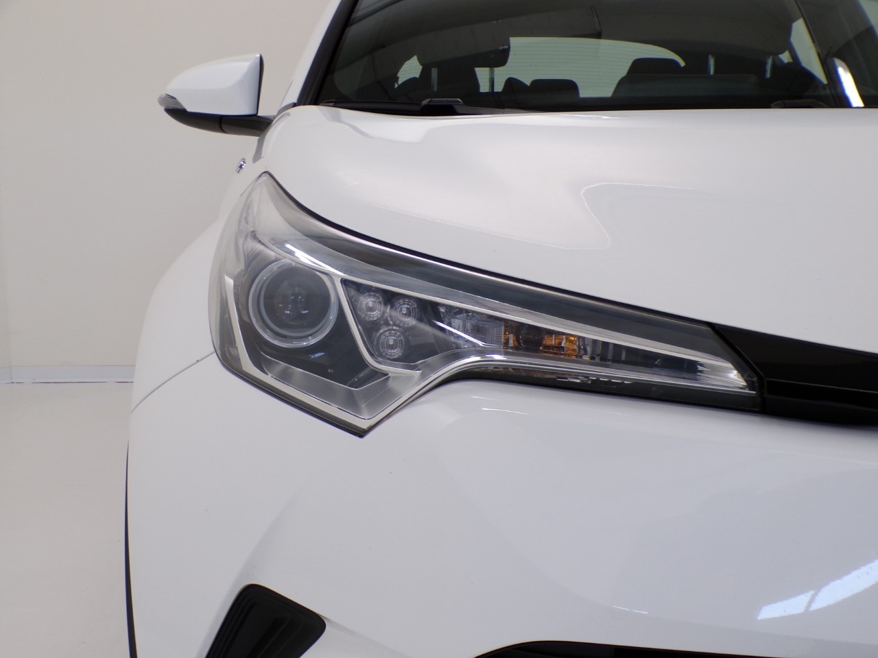 Toyota C-HR C-HR 5 Porte 1.8 Hybrid Active 2WD E-CVT - 5