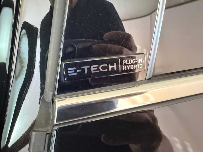 Captur Ii - Captur 1.6 E-tech Phev Intens 160cv Auto My21