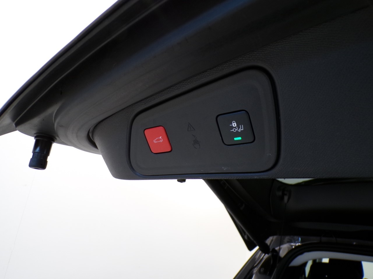 Peugeot 3008 3008 1.6 HYBRID4 300cv Allure Pack 4x4 e-EAT8 - 10