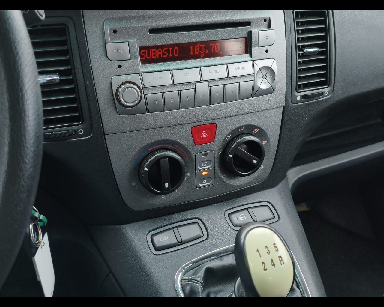 Foto LANCIA Musa 1.4 8v Oro