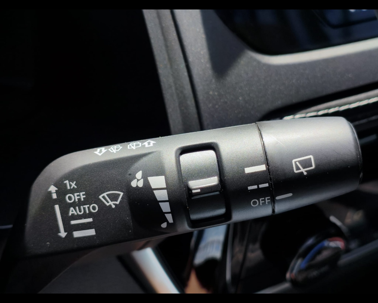 Foto NISSAN Qashqai 1.3 mhev N-Connecta 2wd 140cv