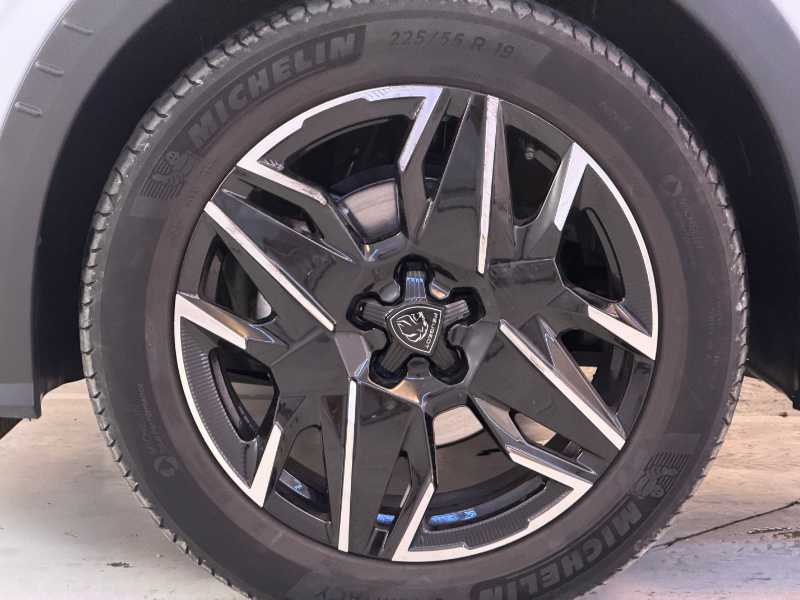 Nuovo 3008 Allure - Hybrid 136 E-dcs6