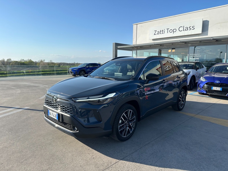 Foto veicolo TOYOTA COROLLA CROSS Corolla Cross 2.0h Premium awd-i 178cv e-cvt Elettrica/Benzina