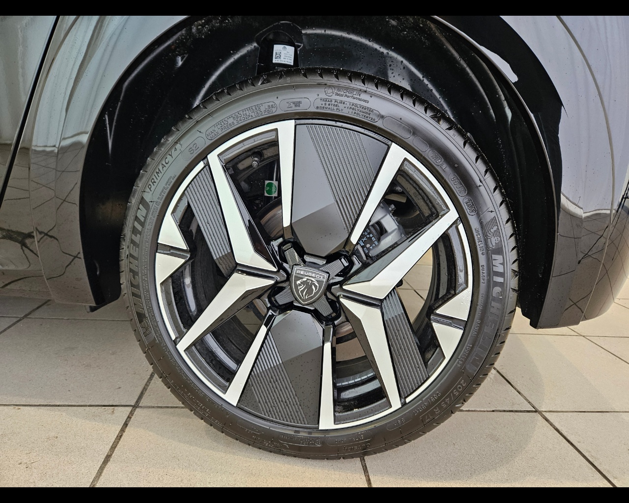 PEUGEOT 208 208 1.2 hybrid GT 145cv e-dcs 6 Ibrido benzina Usato - 18