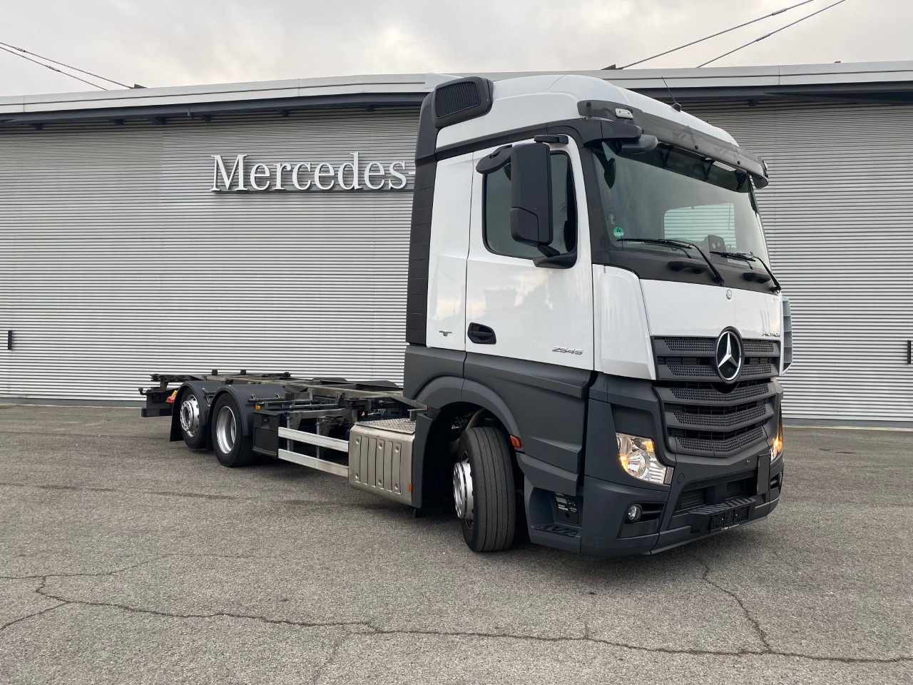 Mercedes Actros actros 2545 LnR flat cab. Str.Sp.2,5 EuroVI(E5)