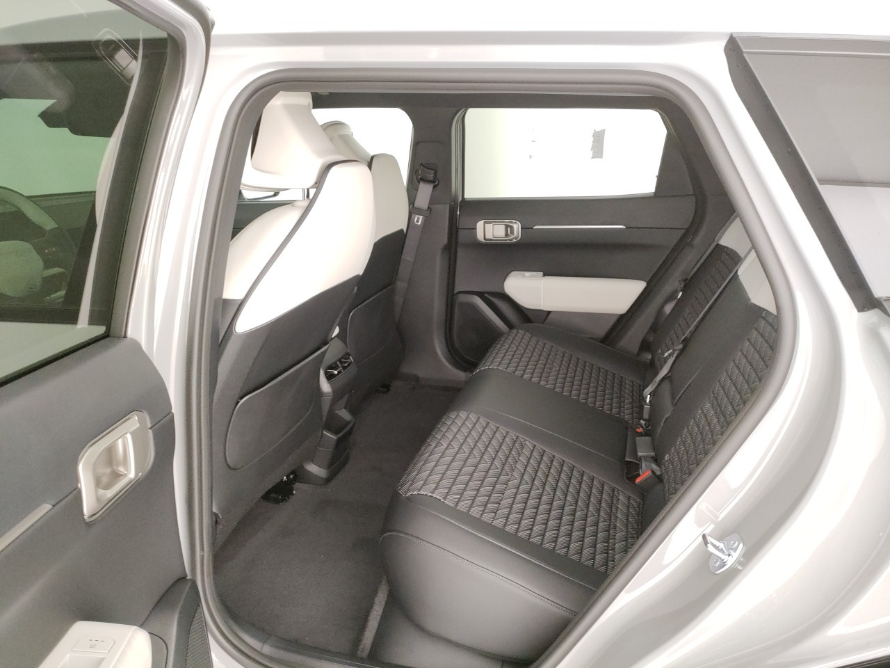 Kia EV4 Nuovo Elettrico EV4 Porto Mantovano