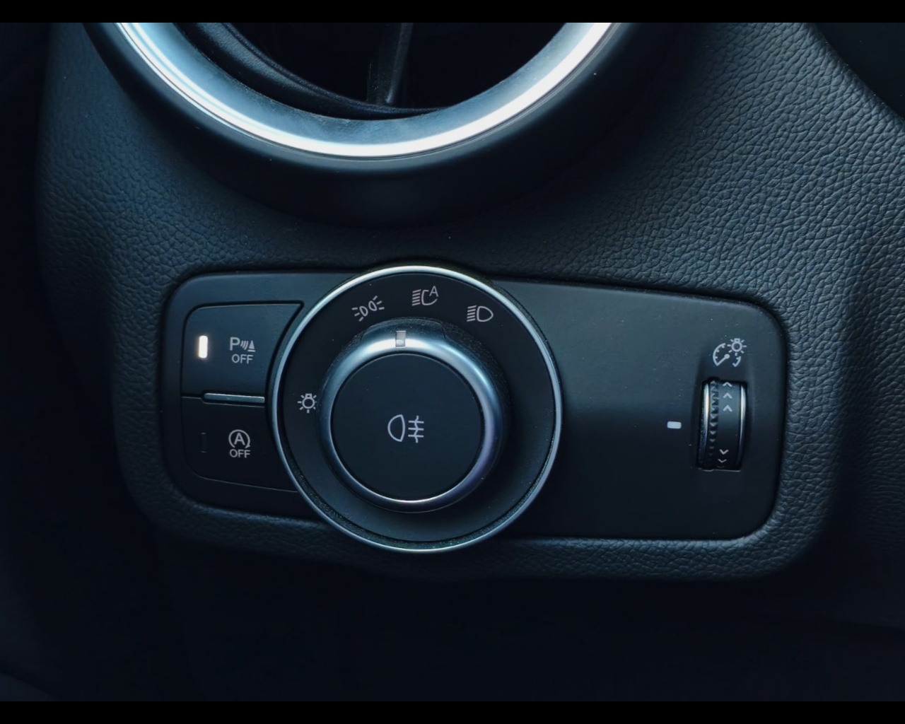 Foto ALFA ROMEO Stelvio 2.2 t Veloce Q4 210cv auto