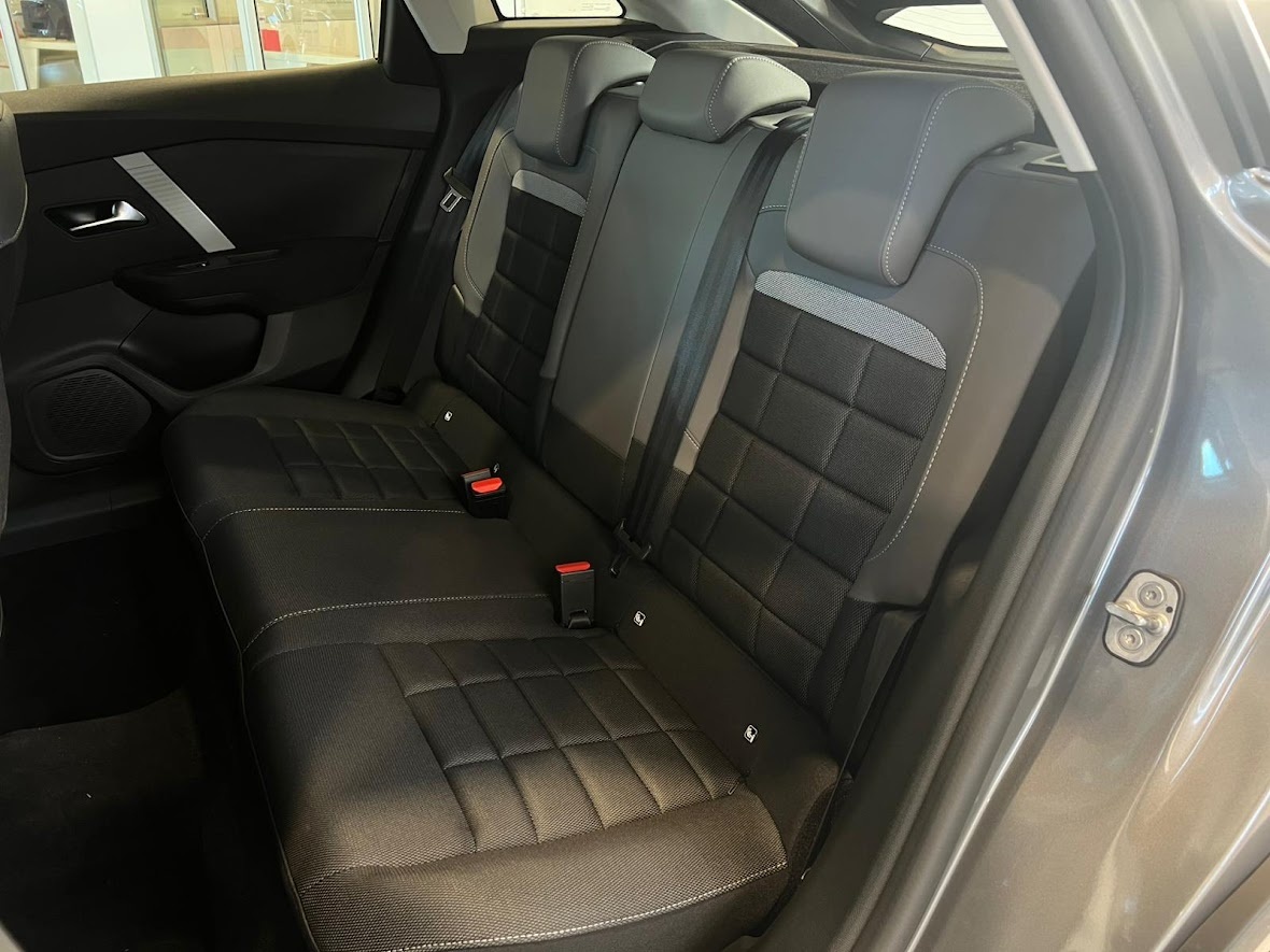 CITROEN C4 HYBRID 145 e-DCS6 – PLUS Ibrido benzina Aziendale - 13