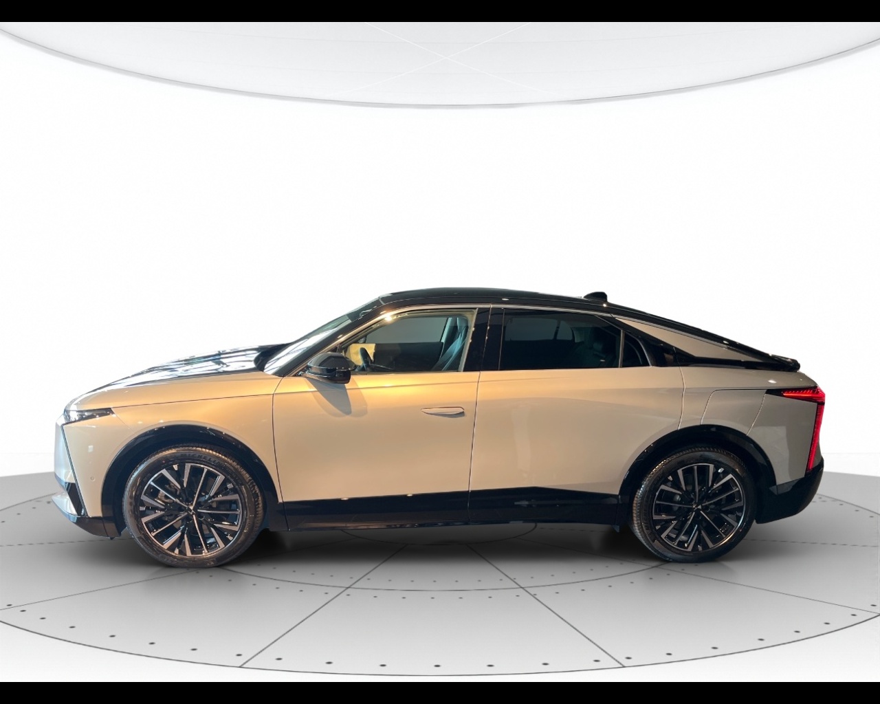 Ds N 8 Nuovo Elettrico N 8 Verona