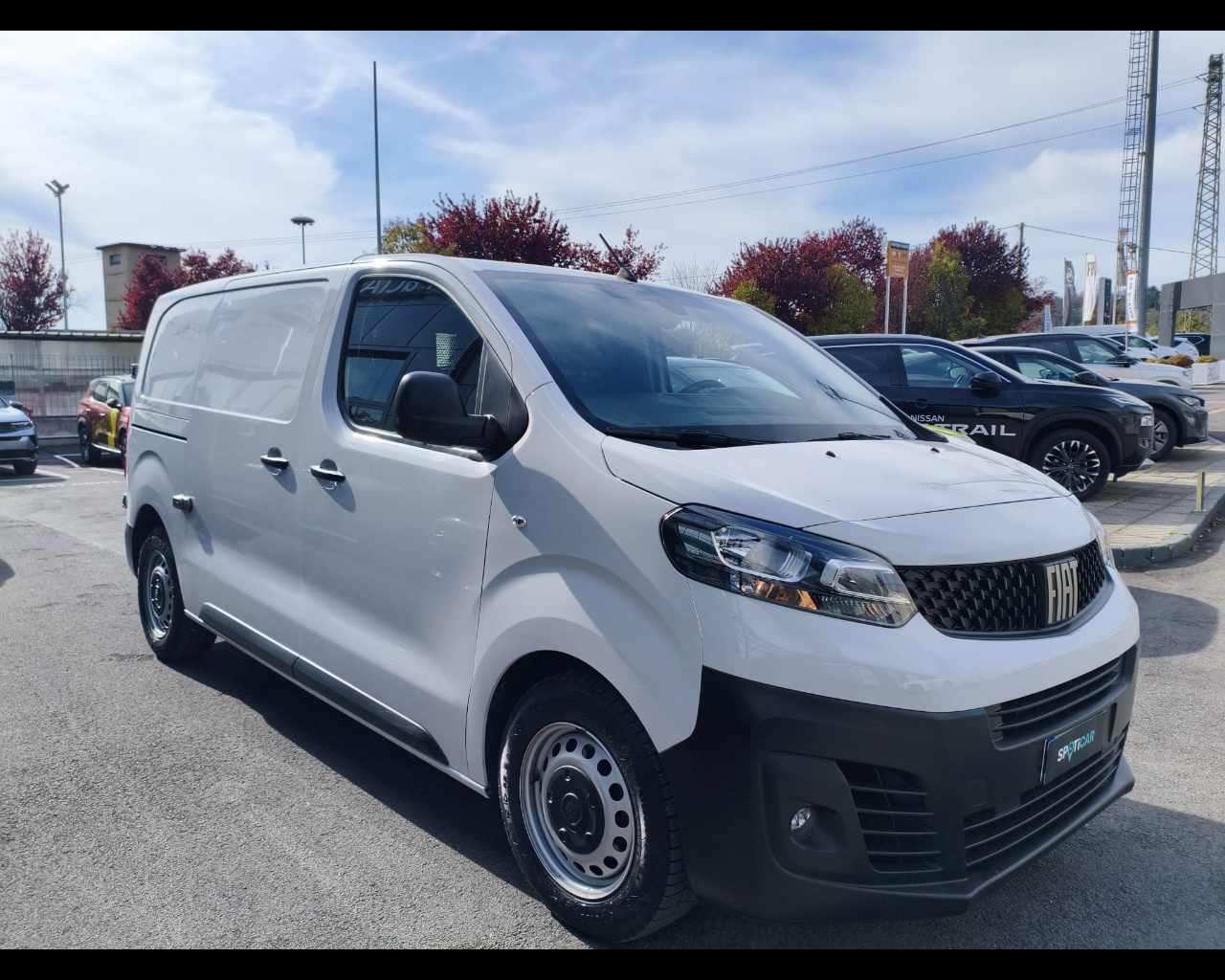 Foto FIAT Scudo Ice 1.5 bluehdi 120cv L2H1 (Business)