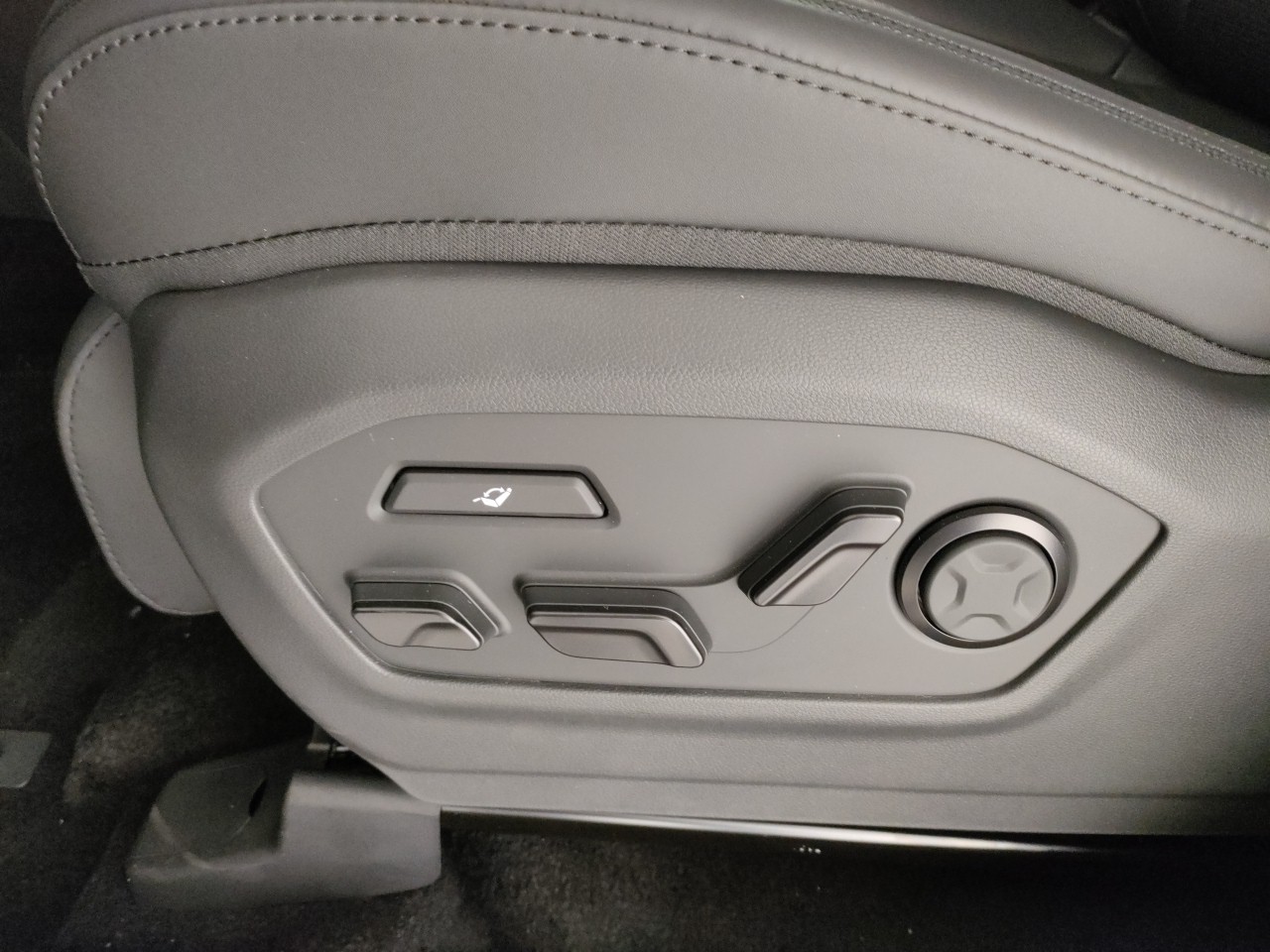 Hyundai Santa Fe Nuovo Ibrido benzina Santa Fe Porto Mantovano