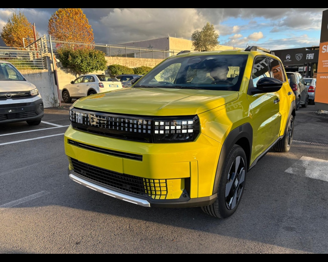 FIAT Grande Panda Hybrid La Prima 1.2 Hybrid 100cv a Km0