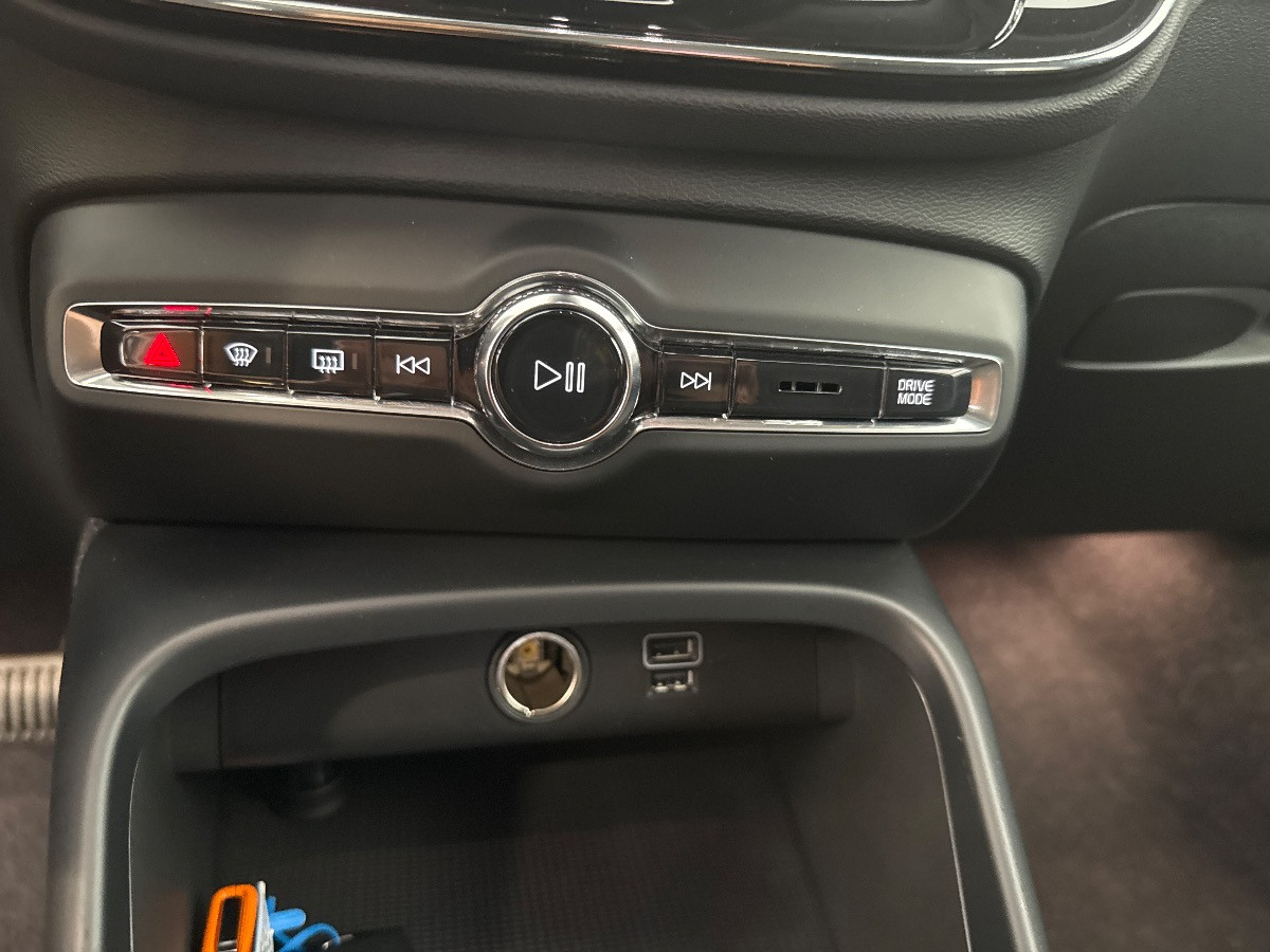 Volvo XC40 Usato 2021 XC40 San Zeno Naviglio