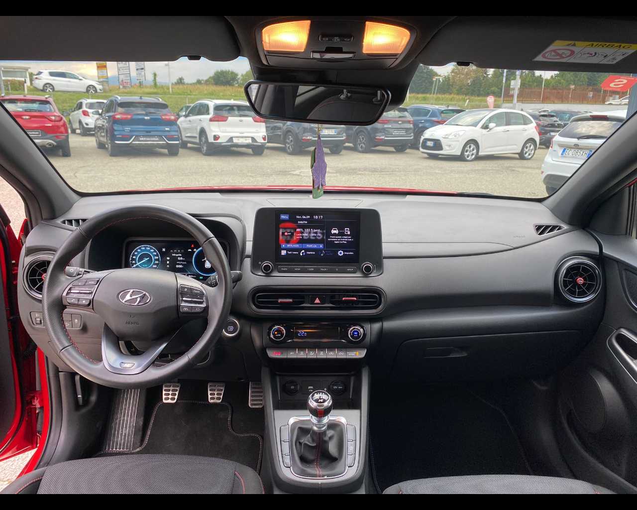 HYUNDAI