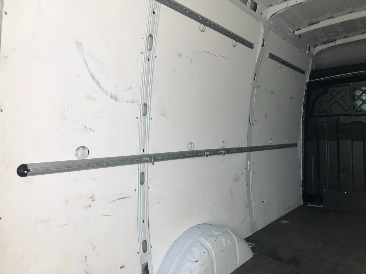 Iveco Daily V 35.16 E6 2016 daily 35 S16 V LH2 3520 E6 - 16