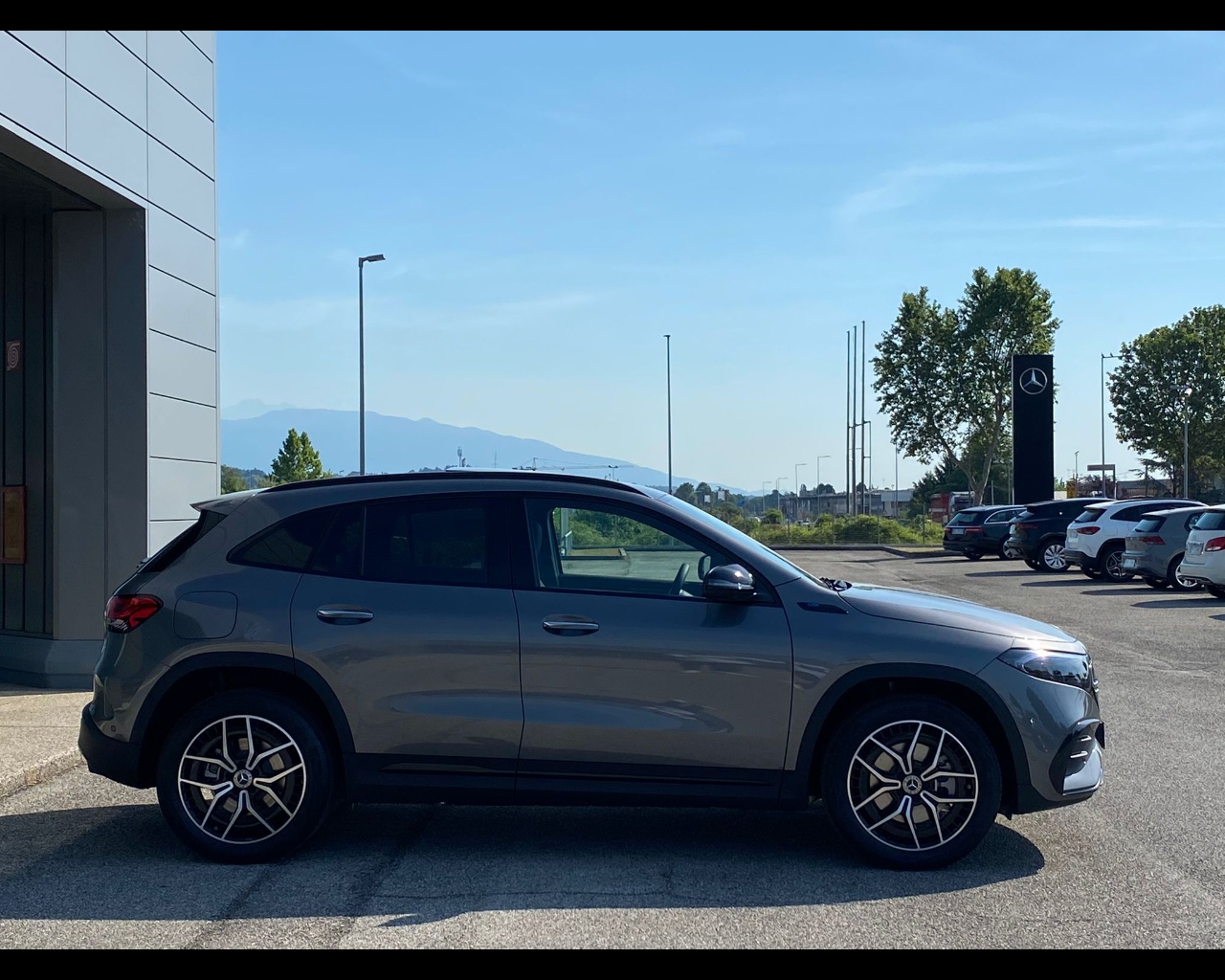 Mercedes EQA EQA 250 PREMIUM PRO - 3