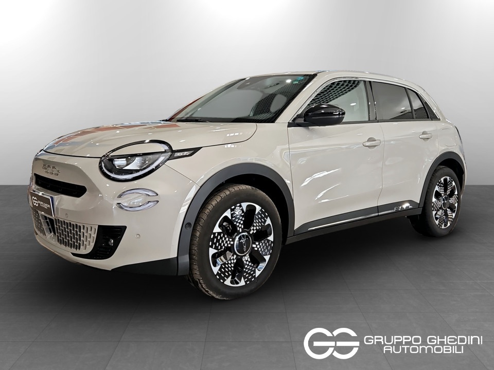 FIAT 600 1.2 hybrid La Prima 110cv auto Ibrida usato