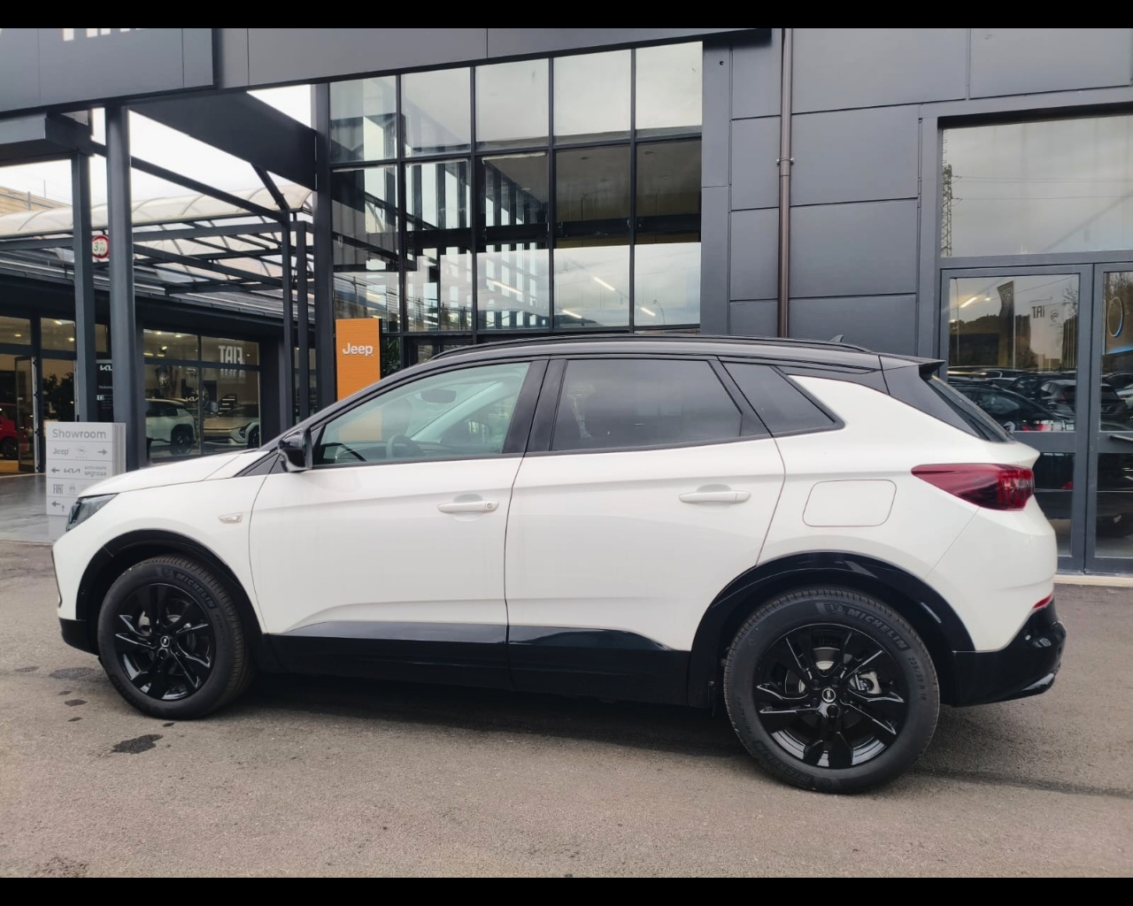Foto OPEL Grandland 1.6 phev GS fwd 225cv auto