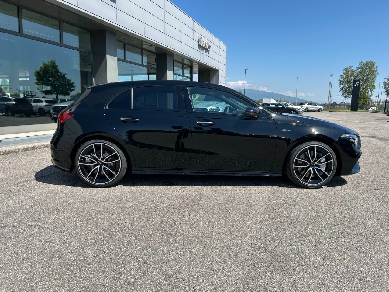 Mercedes-AMG Classe A AMG Classe A 35 AMG 4Matic AMG Line PREMIUM PLUS - 8