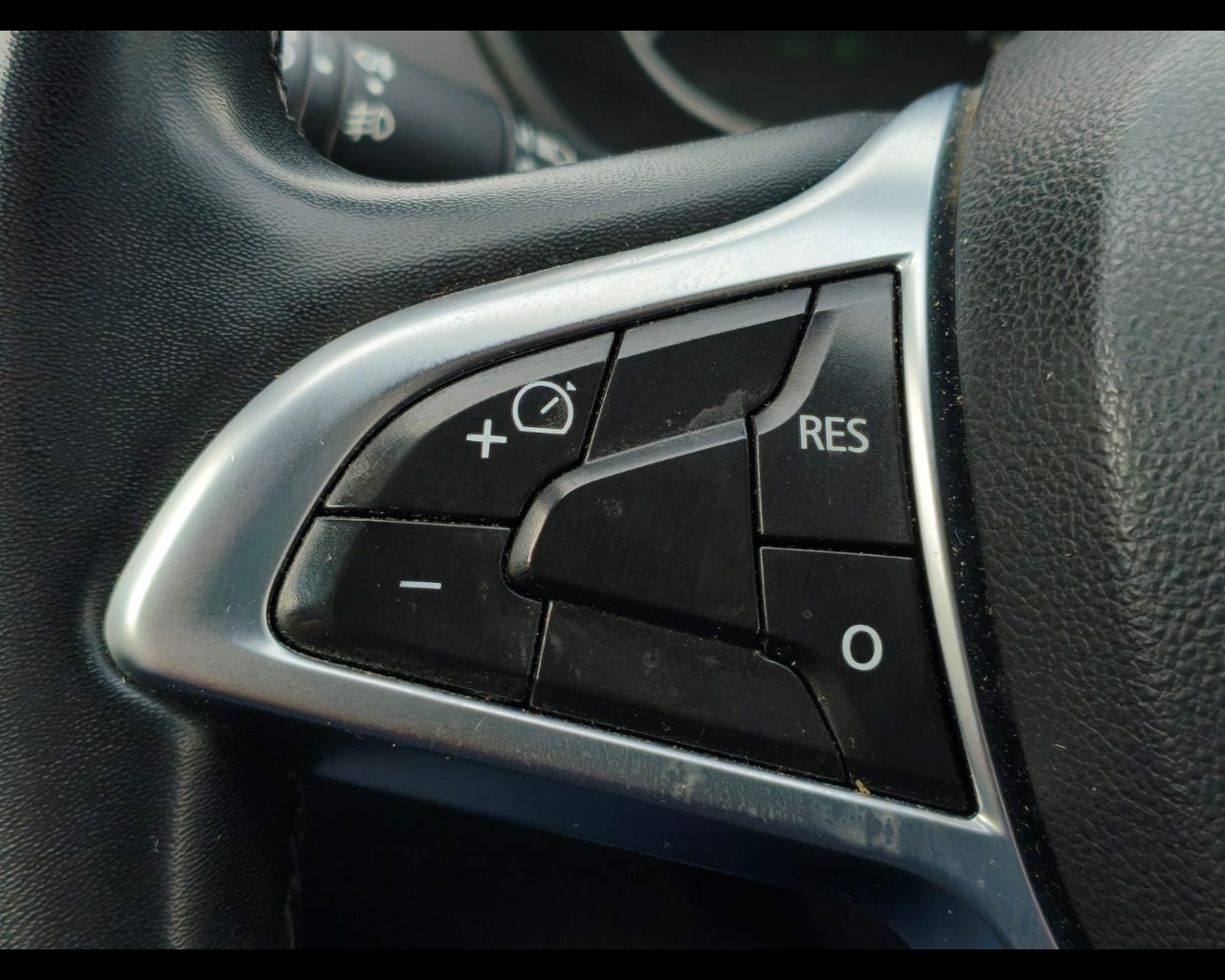 Foto DACIA Duster 1.0 tce Prestige Eco-g  4x2 100cv