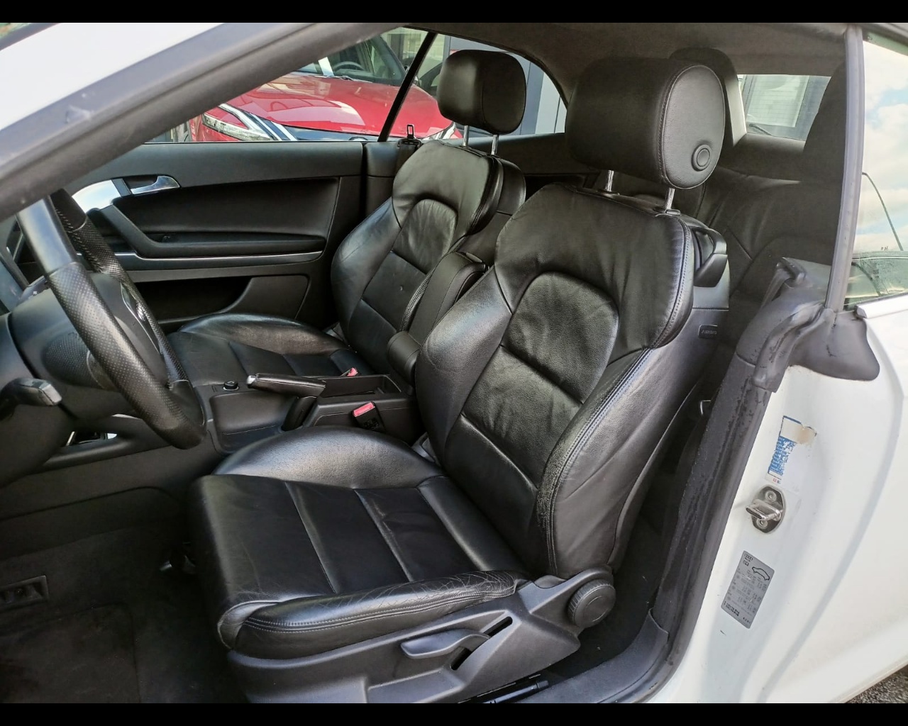 Foto AUDI A3 Cabrio 1.6 tdi 105cv Ambition