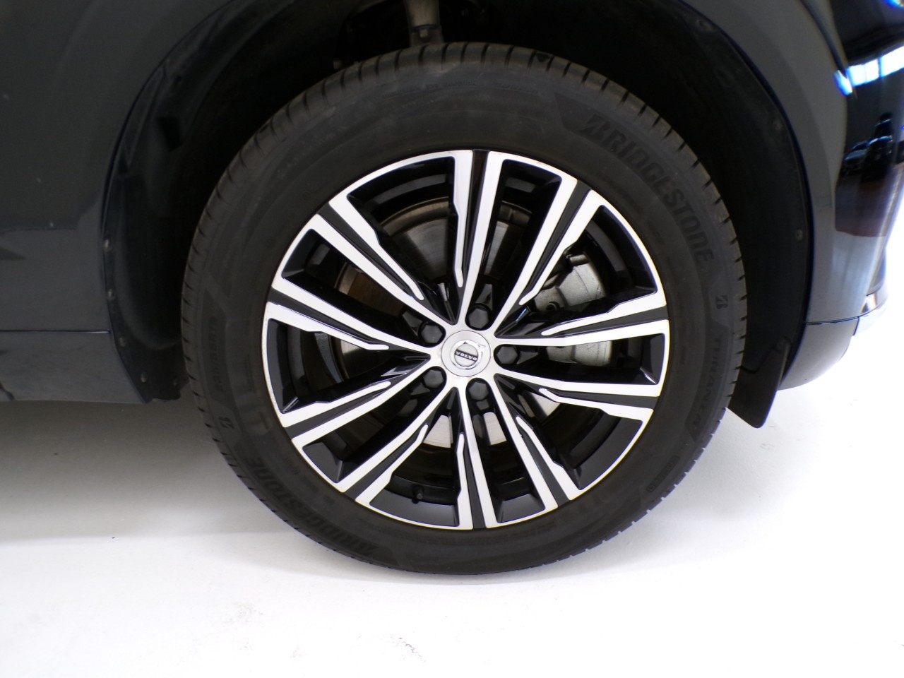 Volvo XC60 XC60 2.0 T6 Recharge Plug-in Hybrid  Inscription AWD automatico - 4