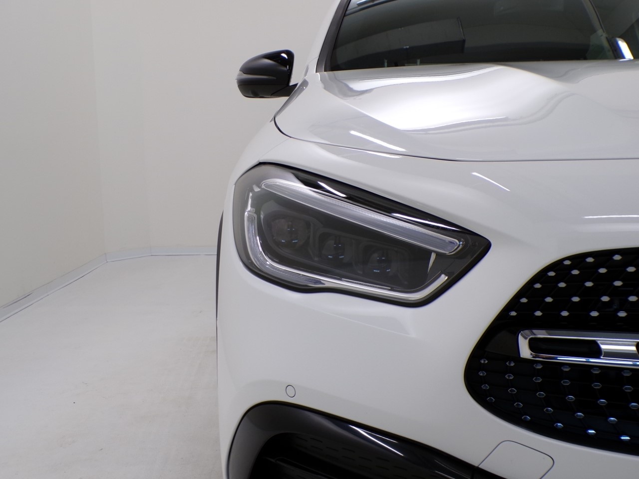 Mercedes GLA GLA 200 D Premium 4Matic 8G-DCT - 5