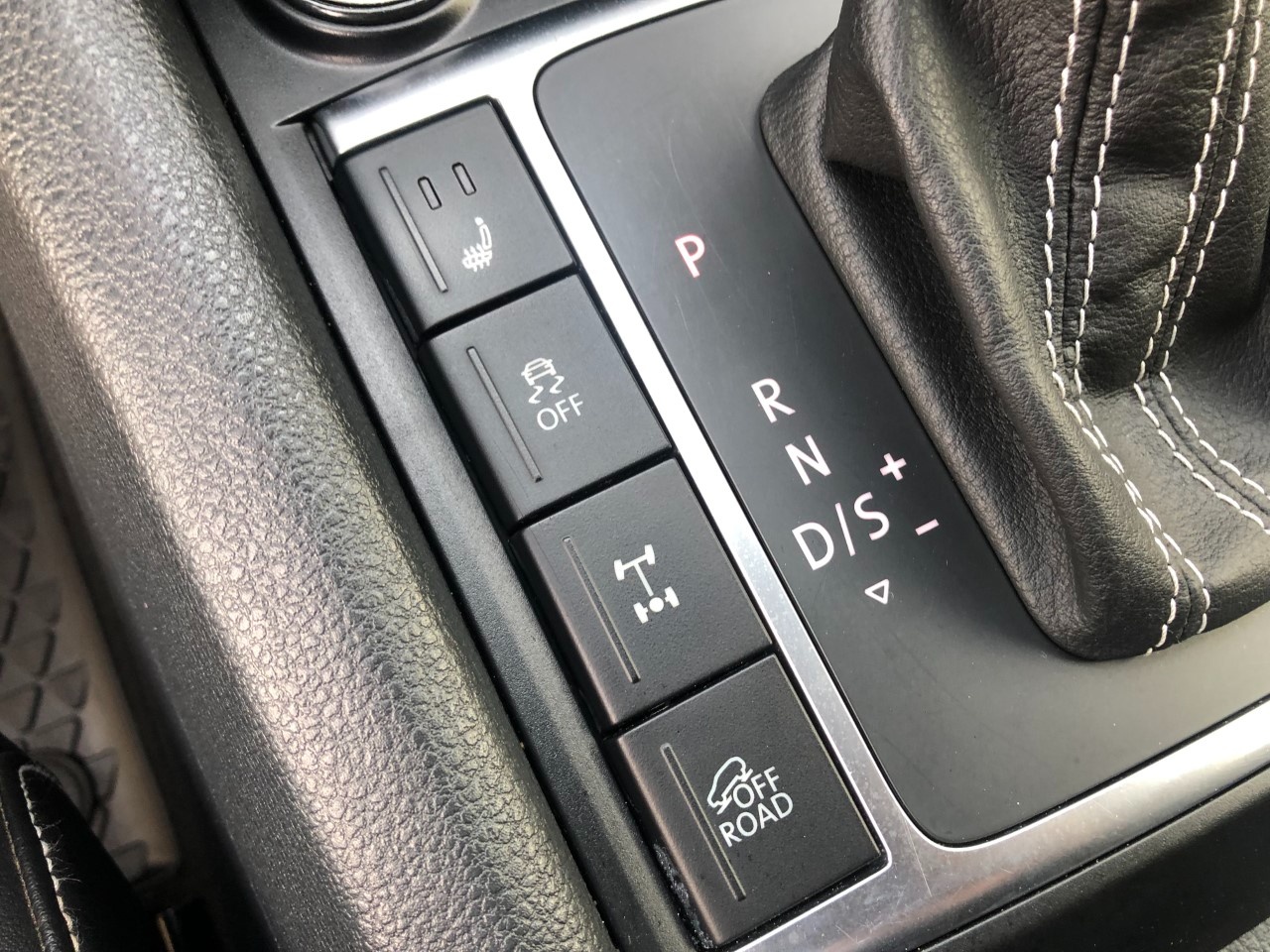 Volkswagen Amarok 2017 Amarok DC 3.0 V6 tdi Aventura 4motion perm. 258cv auto - 15