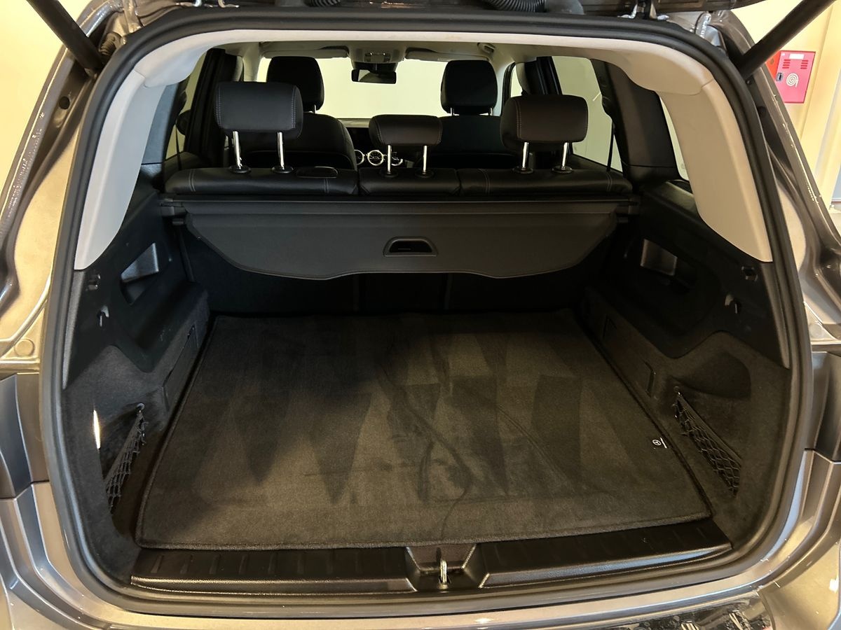 Mercedes GLB GLB 200 D Progressive Advanced Plus 4Matic 8G-DCT - 8