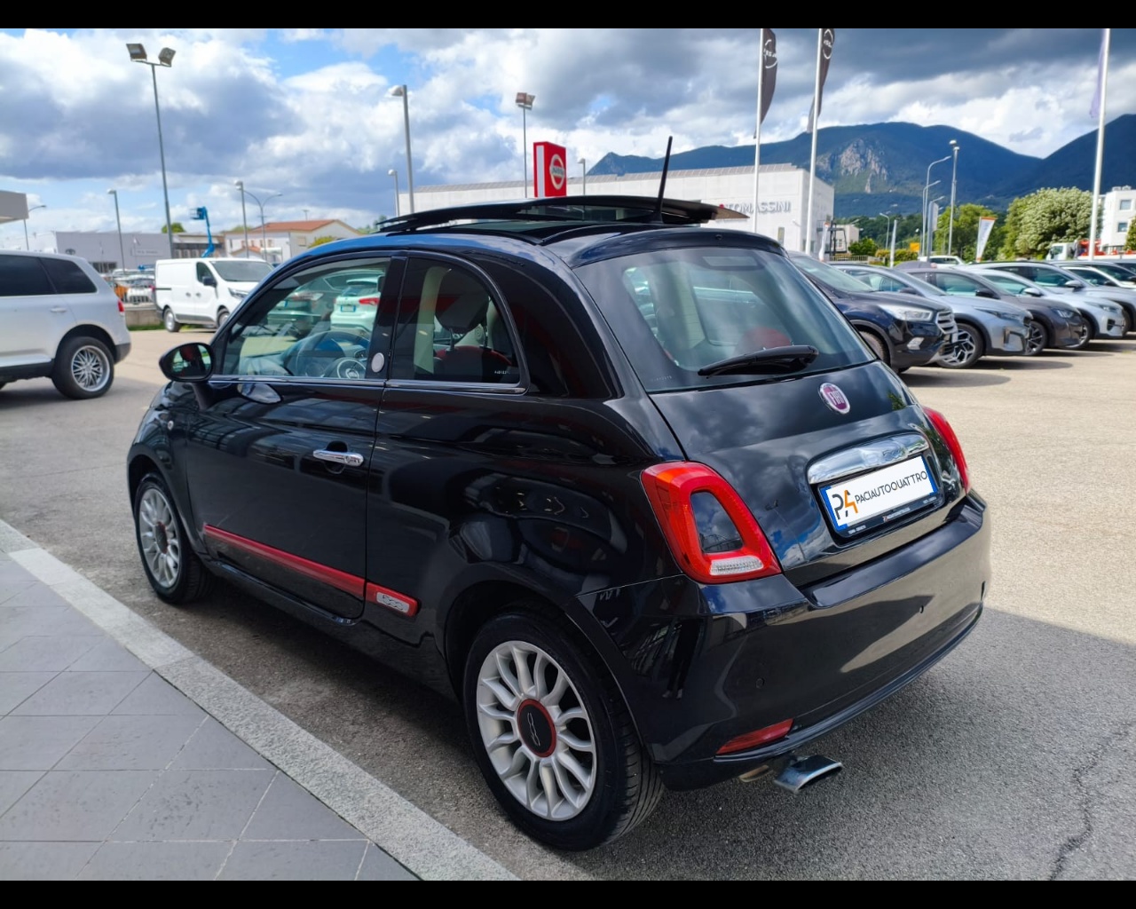 Foto FIAT 500 1.2 69cv edizione "Rosso Amore" 
