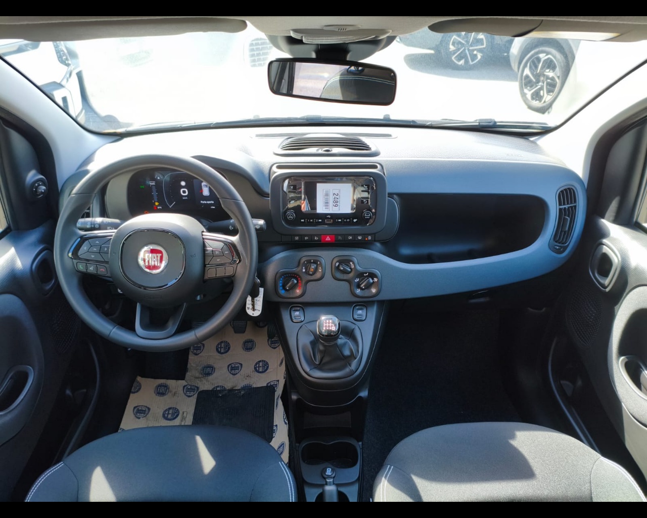 Foto FIAT Panda 1.0 firefly hybrid s&s 70cv 5p.ti