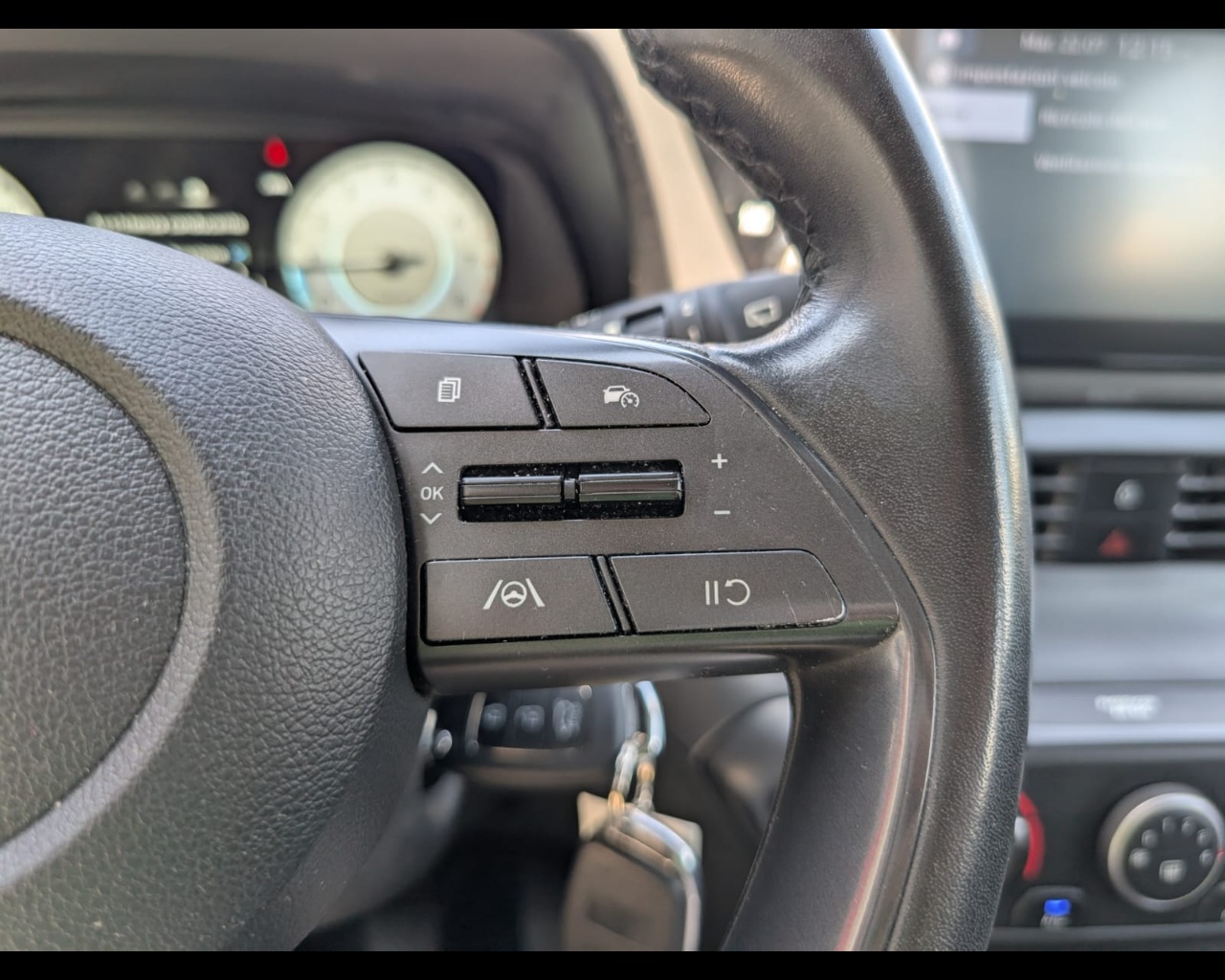 Foto HYUNDAI i20 1.2 Connectline Gpl